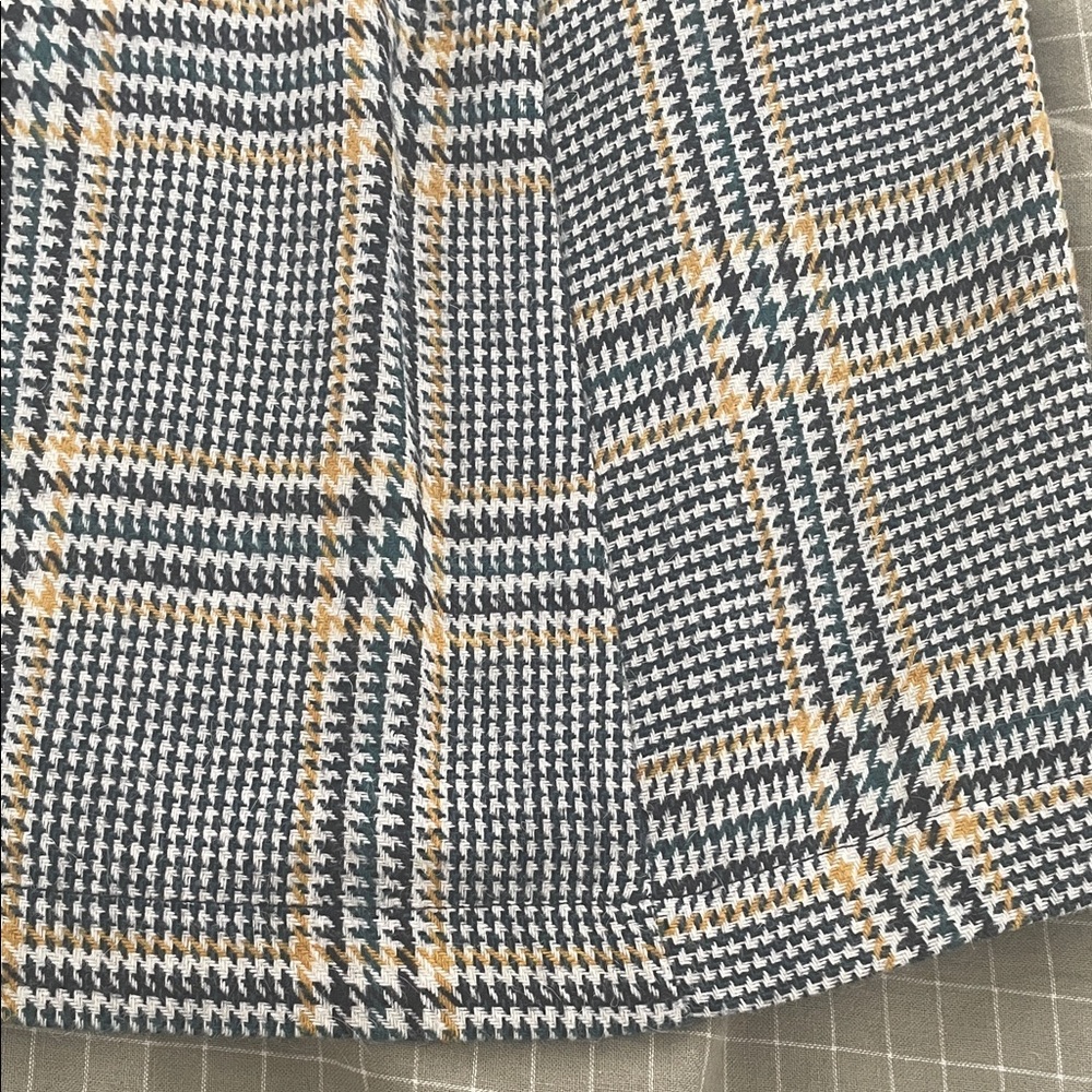 Abercrombie & Fitch Plaid A-Line Skirt - Picture 3 of 8